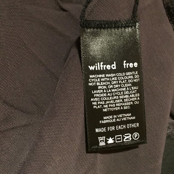 Wilfred Free Aritzia mesh mockneck - Picture 3 of 4